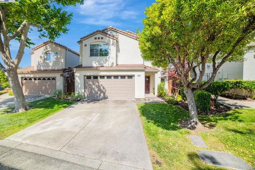 1103 Vista Pointe Cir, San Ramon, CA, 94582-4967 | Card Image