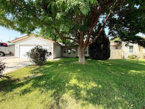 1909 Ouray Dr, Montrose, CO, 81401-5333 | Card Image