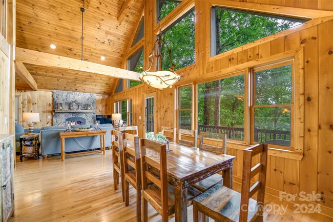 639 Deer Ridge Rd, House other with 2 bedrooms, 3 bathrooms and null parking in Bryson City NC | Image 9