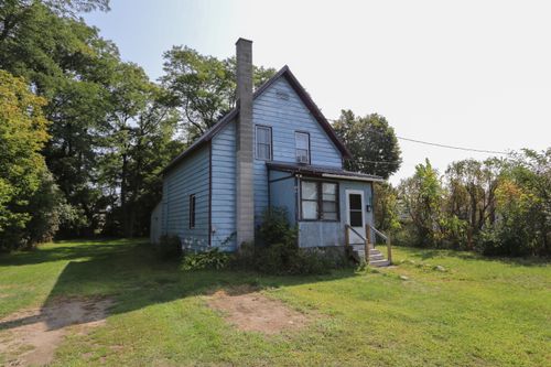 28 Jackson St, Keeseville, NY, 12944-1102 | Card Image