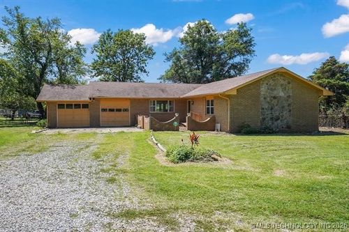 18542 E 380 Rd, Chelsea, OK, 74016-3153 | Card Image