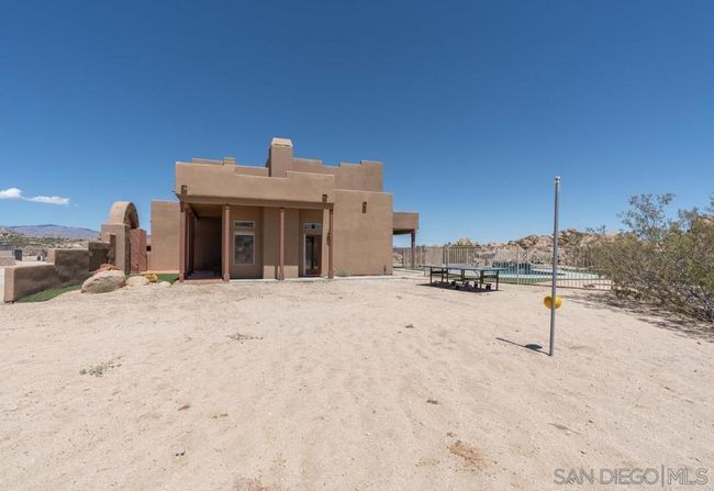57388 Manzanita Dr, House other with 3 bedrooms, 3 bathrooms and 11 parking in Yucca Valley CA | Image 36