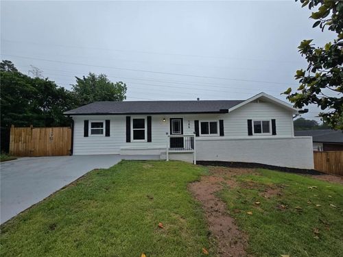 766 Longleaf Dr, Forest Park, GA, 30297-4105 | Card Image