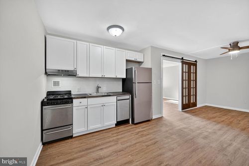 apt-548-1121 Arlington Blvd, ARLINGTON, VA, 22209-3211 | Card Image