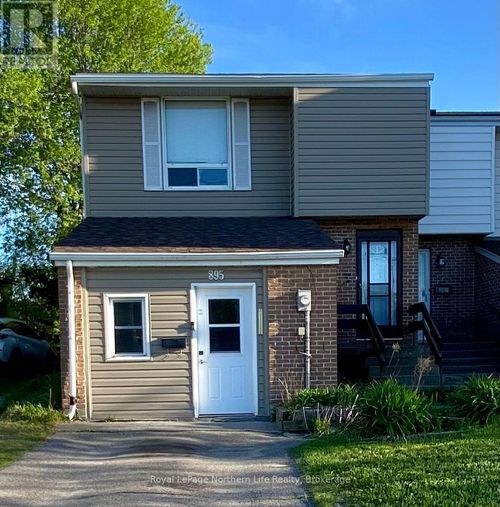 895 Tackaberry Dr, North Bay, ON, P1B4R8 | Card Image