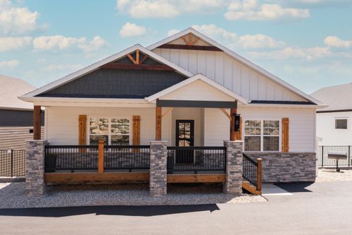 40 Candy Ave, Hollister, MO, 65672 | Card Image