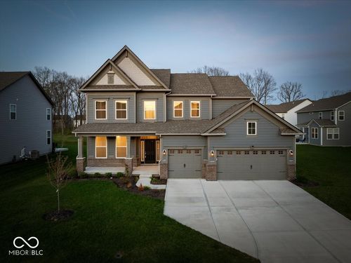10423 Hamburg Dr, Fortville, IN, 46040-8923 | Card Image