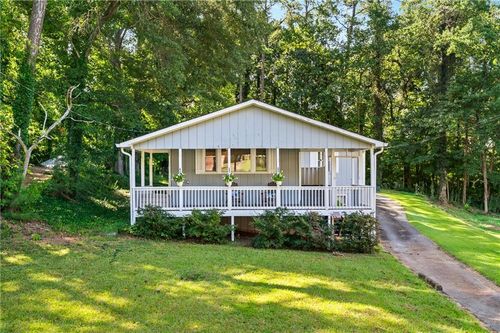 1722 Crestridge Dr Se, Marietta, GA, 30067-7540 | Card Image