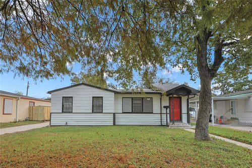 1106 12th 1/2 St N, Texas City, TX, 77590-5853 | Card Image