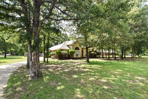 709 Yellowstone Dr, Prattville, AL, 36067-8055 | Card Image