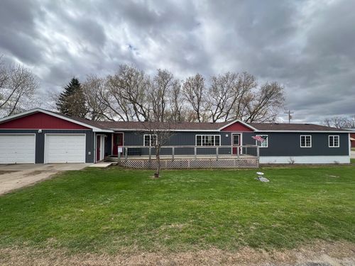 121 3rd St, Bluffton, MN, 56518-1800 | Card Image