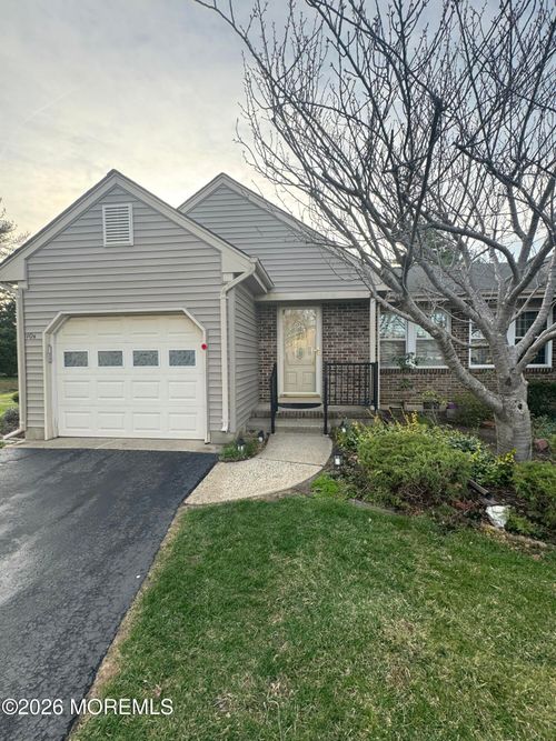 10B Molly Pitcher Ct, Monroe, NJ, 08831-5473 | Card Image