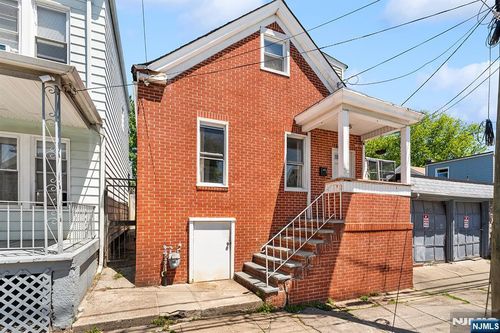 311 Paxton St, Paterson, NJ, 07503-2419 | Card Image