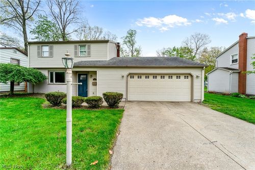 6259 Appleridge Dr, Boardman, OH, 44512-3504 | Card Image