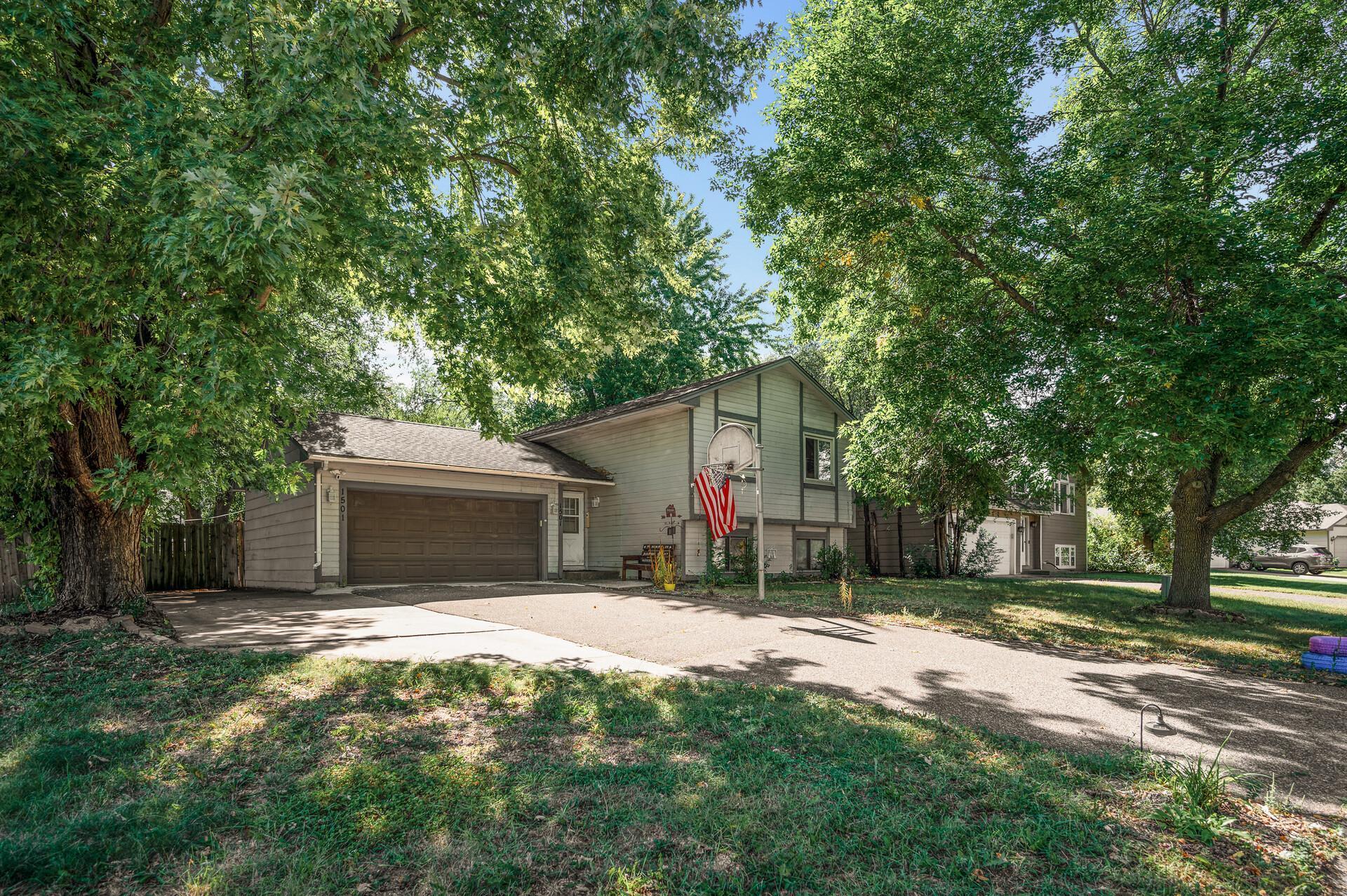80th Ave, Minneapolis, MN 55444