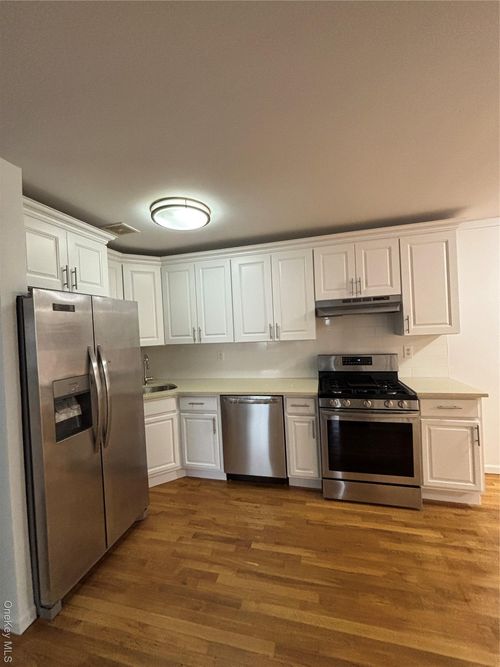 174 129th Ave, Jamaica, NY, 11434-5815 | Card Image