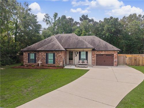 17 Alice St, Madisonville, LA, 70447-9739 | Card Image