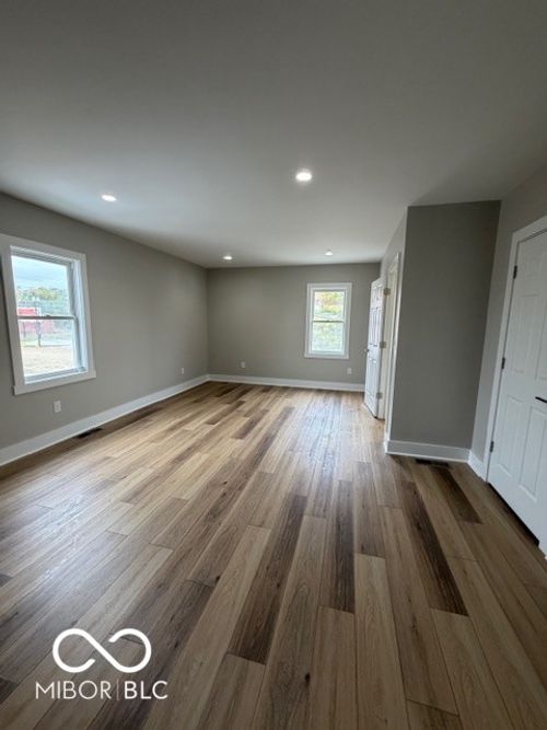 18 Schiller St, Indianapolis, IN, 46225-1929 | Card Image