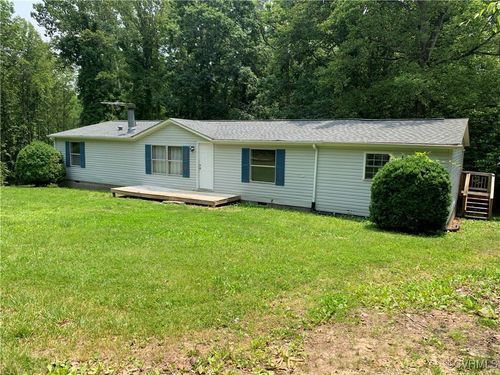 372 Dogwood Acres Rd, Bumpass, VA, 23024-3547 | Card Image