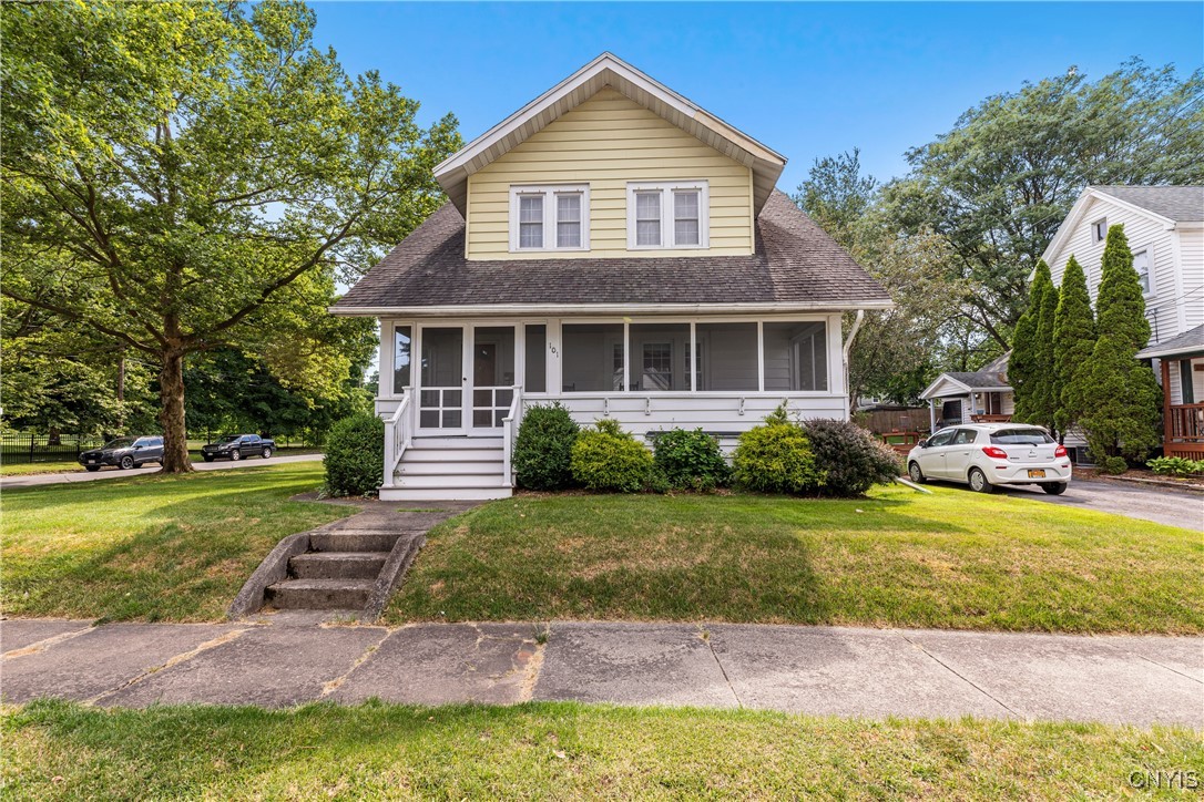 Avoca St, Syracuse, NY 13204