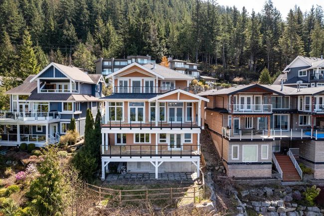 40 Salal Court, House other with 5 bedrooms, 5 bathrooms and 6 parking in Furry Creek BC | Image 2