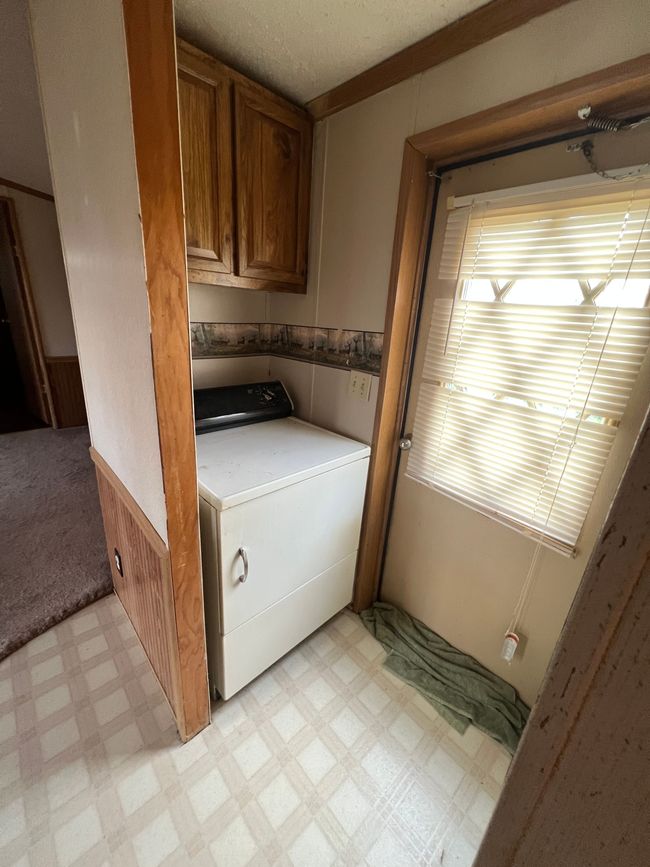 7168 Mapleview Cir W, House other with 3 bedrooms, 2 bathrooms and null parking in Brown City MI | Image 17