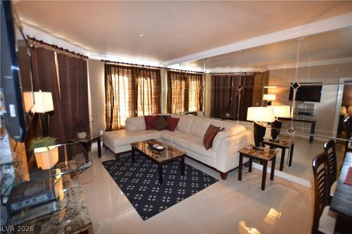 224-270 E Flamingo Rd, Las Vegas, NV, 89169-0321 | Card Image