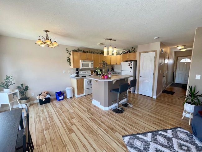 60 Adamson Ave, Home with 2 bedrooms, 3 bathrooms and 2 parking in Red Deer AB | Image 6