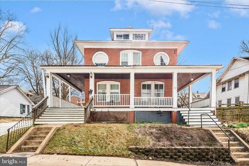 71 Bond St, WESTMINSTER, MD, 21157-6057 | Card Image