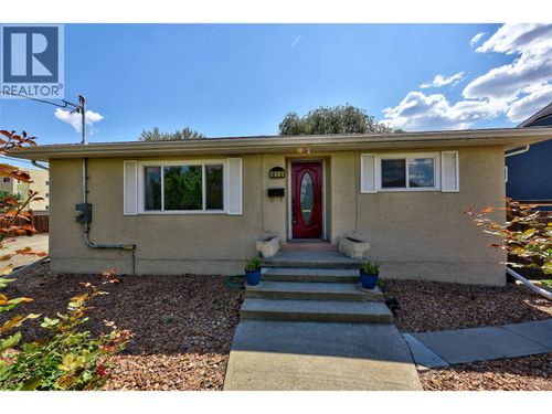 875 Surrey Ave, Kamloops, BC, V2B1P7 | Card Image