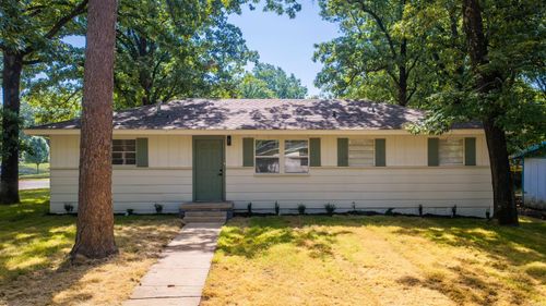 18 Westminister Dr, Little Rock, AR, 72209-2947 | Card Image