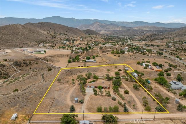 35122 Red Rover Mine Rd, House other with 3 bedrooms, 3 bathrooms and 3 parking in Acton CA | Image 51
