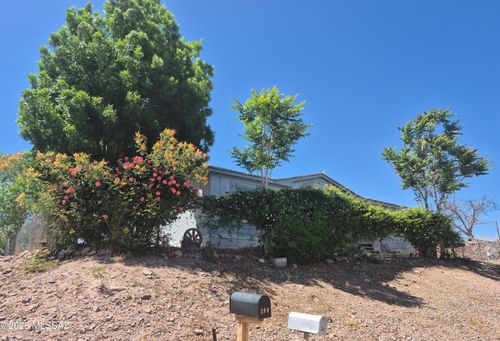 385 Hackberry Dr, Clifton, AZ, 85533-8015 | Card Image