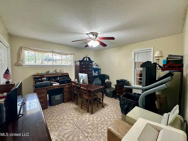 BEDROM 2 USED AS OFFICE | Image 26