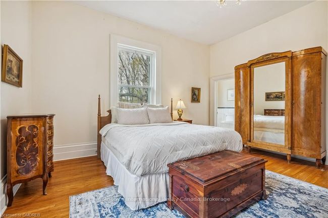 30 South St W, House other with 6 bedrooms, 4 bathrooms and 7 parking in Dundas ON | Image 29