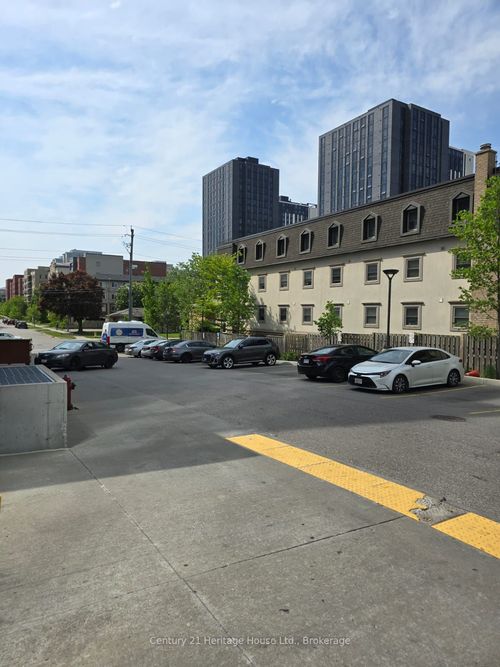 612-365 Albert St, Waterloo, ON, N2L0G7 | Card Image