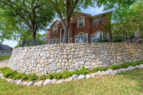 3145 Joyce Ct, Grapevine, TX, 76051-6329 | Card Image
