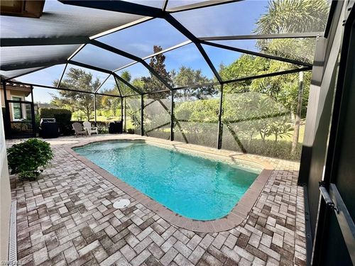 9061 Isla Bella Cir, BONITA SPRINGS, FL, 34135-7196 | Card Image
