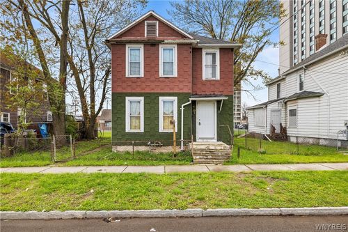 919 Cedar Ave, Niagara Falls, NY, 14301-1133 | Card Image