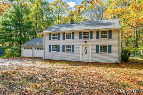 31 Walker Ln, Bloomfield, CT, 06002-2853 | Card Image