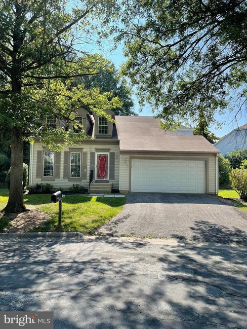 13928 Mustang Hill Ln, NORTH POTOMAC, MD, 20878-3871 | Card Image