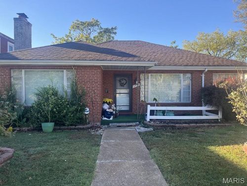 6830 Glades Avenue, St Louis, MO, 63139 | Card Image