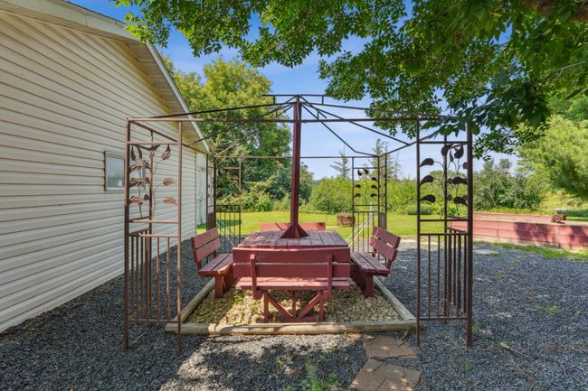 picnic table | Image 21