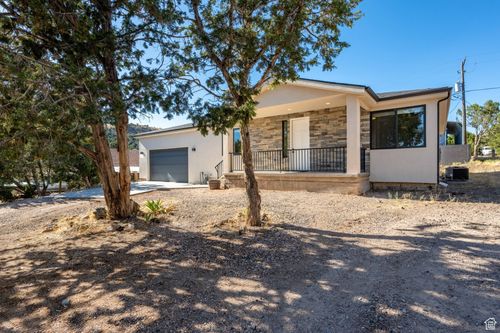 187 E Christie Ln, Central, UT, 84722-3120 | Card Image