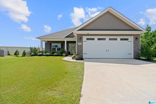 7129 Kingsbridge Ln Se, Owens Cross Roads, AL, 35763-9491 | Card Image