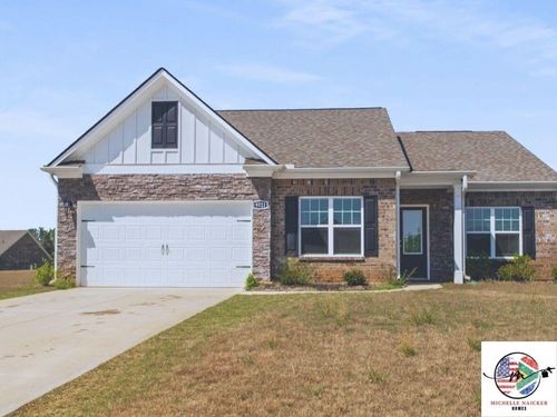 1259 Fendt Dr, Locust Grove, GA, 30248-1108 | Card Image