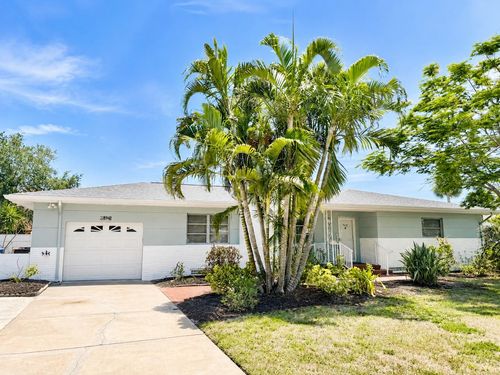7912 Garden Drive N, St Petersburg, FL, 33710 | Card Image