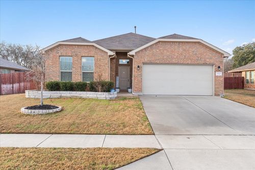 1080 Mooring Dr, Azle, TX, 76020-2951 | Card Image