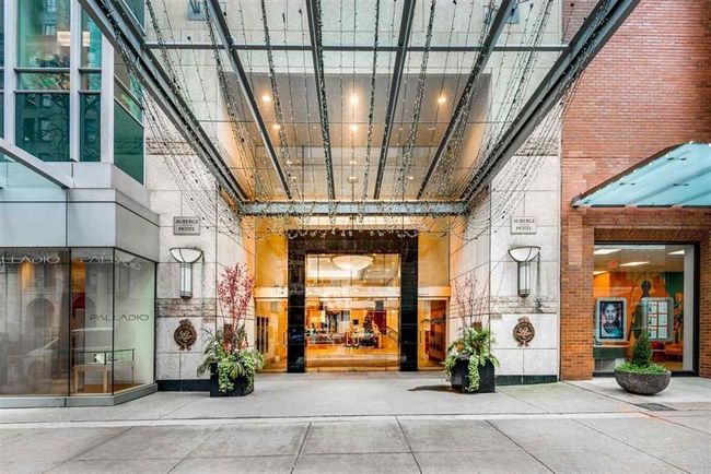 1602 - 837 W Hastings Street, Condo with 2 bedrooms, 2 bathrooms and 1 parking in Vancouver BC | Image 1