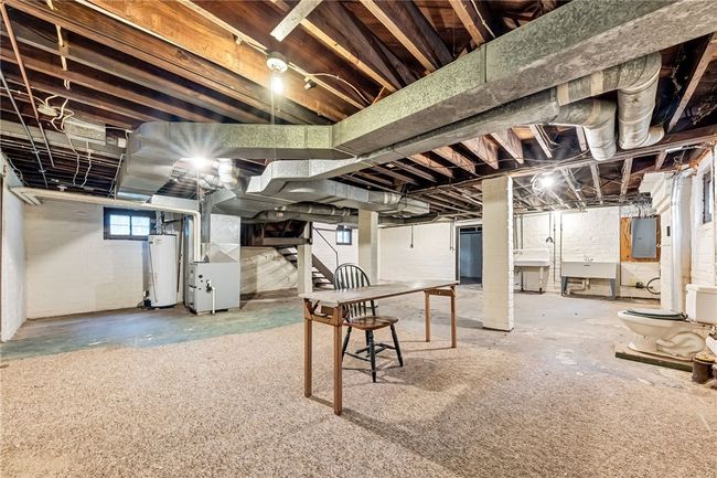 328 E Moody Ave, House other with 3 bedrooms, 2 bathrooms and null parking in New Castle PA | Image 40